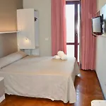 Hotel Regent - In Pieno Centro San Benedetto del Tronto