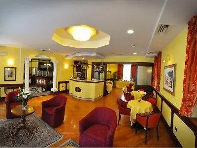 Regent - In Pieno Centro 4*