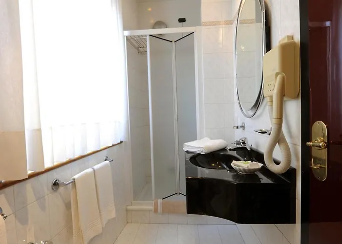 Regent - In Pieno Centro מלון 4*