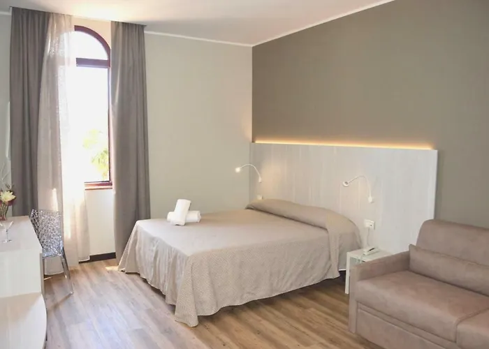 Regent - In Pieno Centro מלון 4*