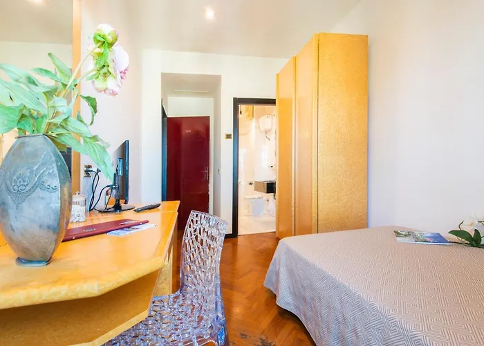 Regent - In Pieno Centro 4* סן בנדטו דל טרנטו