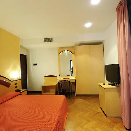 Regent - In Pieno Centro Otel