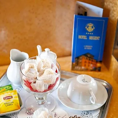 Regent - In Pieno Centro 4*