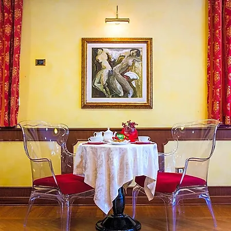 Regent - In Pieno Centro Szálloda San Benedetto del Tronto