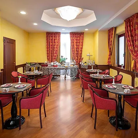 Regent - In Pieno Centro Hotel San Benedetto del Tronto