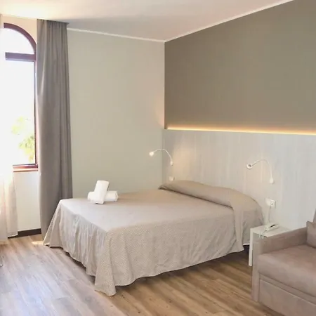 Regent - In Pieno Centro Szálloda 4*